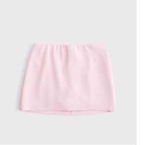 A&F Scarlett Mid Rise Mini Skort - Pink